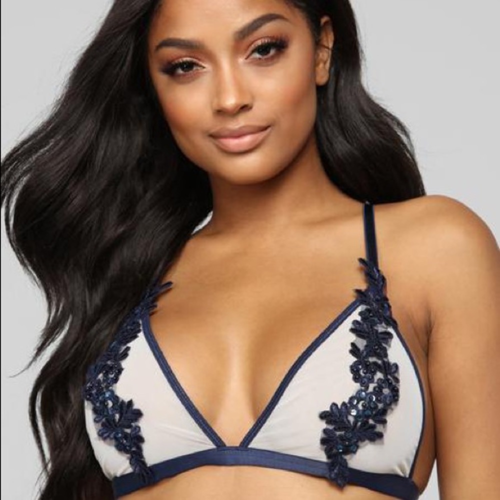 Bralette - Picture 2 of 2